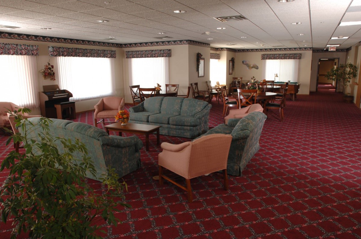 Arrowhead Lodge Senior Living