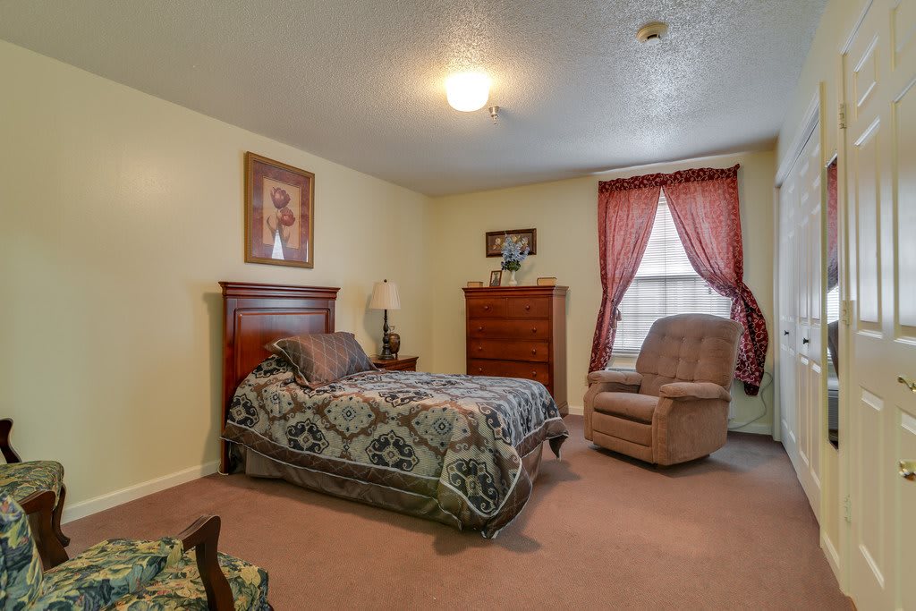 Azalea Court & The Arbors at Azalea Court