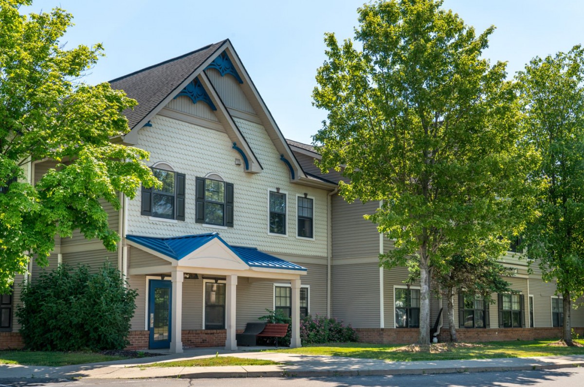 Commonwealth Senior Living at New Baltimore in Chesterfield, MI