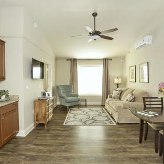 Gallery Photo 11