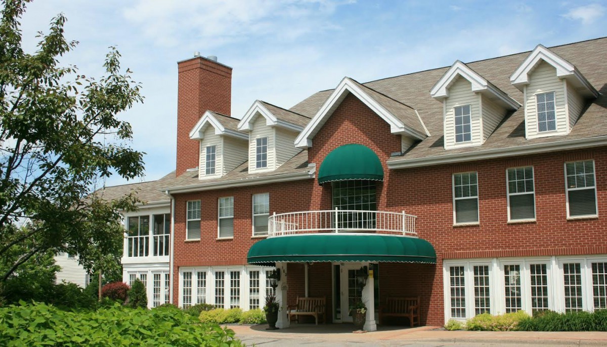 Meridian Manor in Wayzata, MN