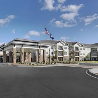 Rolling Green Village in Greenville