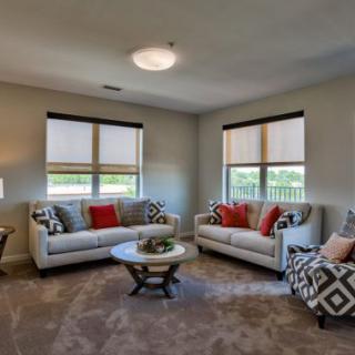 Silvercrest at College View in Lenexa, KS