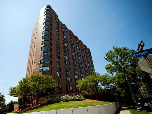 The Kenwood Retirement Communi in Minneapolis, MN